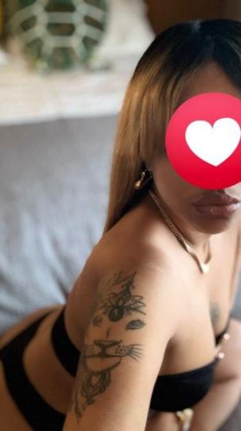 Eva, 27  female escort, Grand Rapids