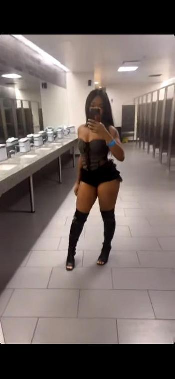 Erika, 23  female escort, Grand Rapids